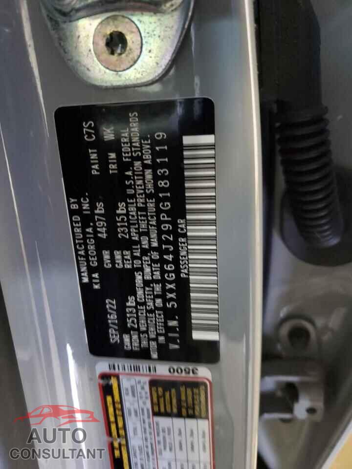 KIA K5 2023 - 5XXG64J29PG183119