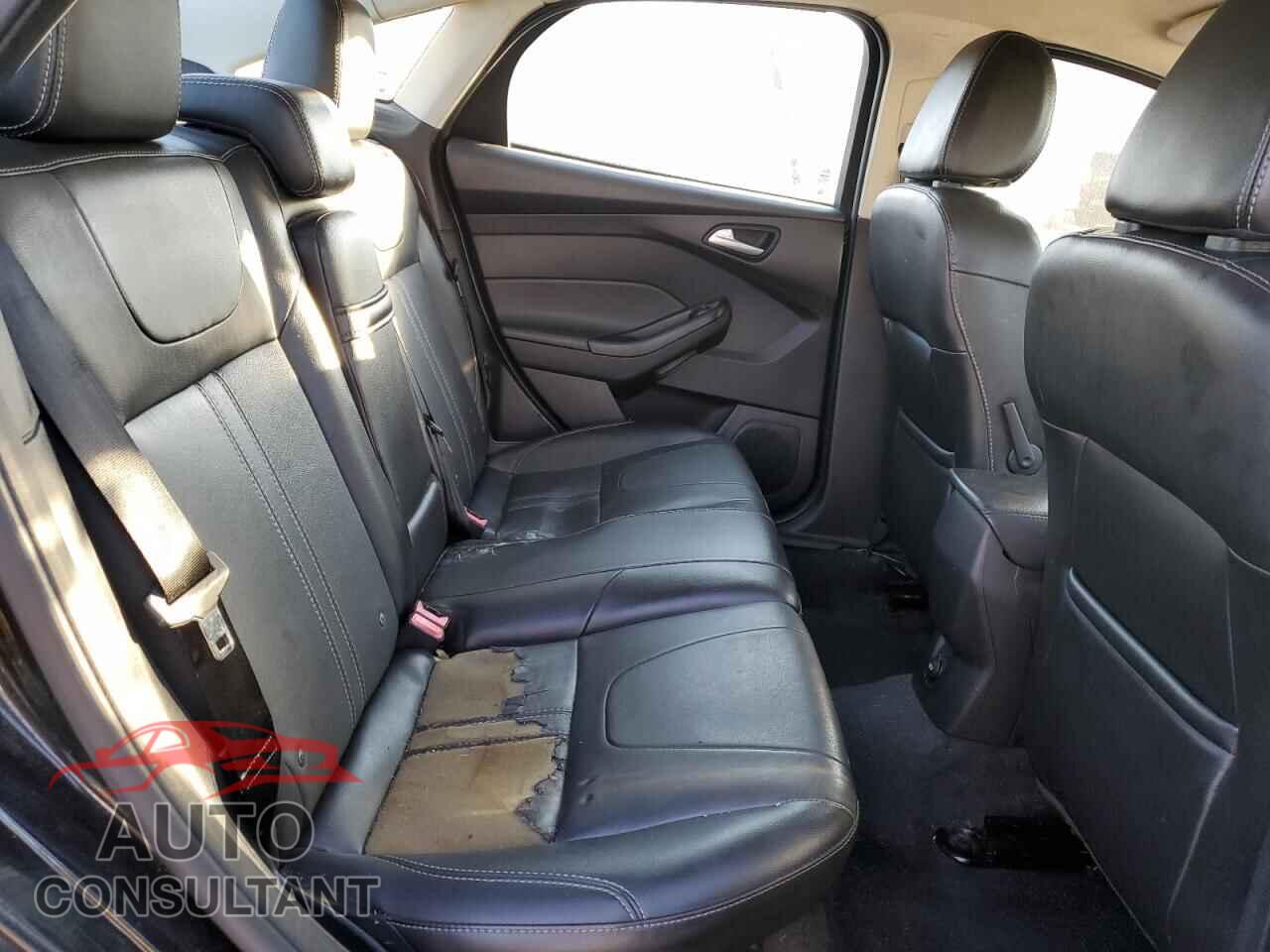 FORD FOCUS 2013 - 1FADP3F26DL290830