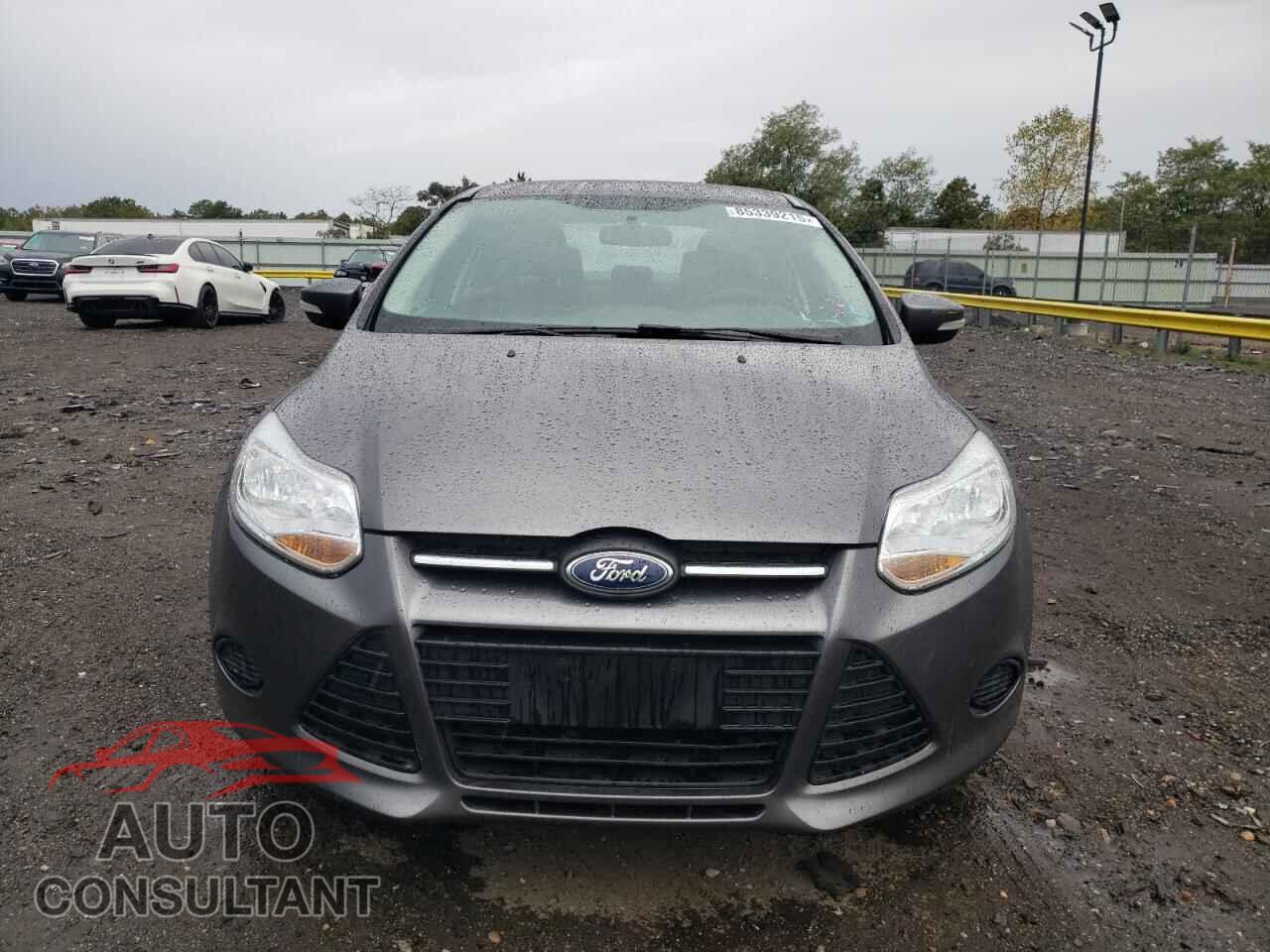 FORD FOCUS 2013 - 1FADP3F2XDL120549