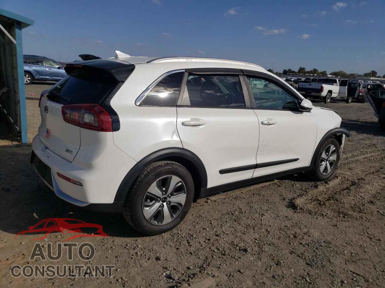 KIA NIRO 2018 - KNDCB3LC9J5211569