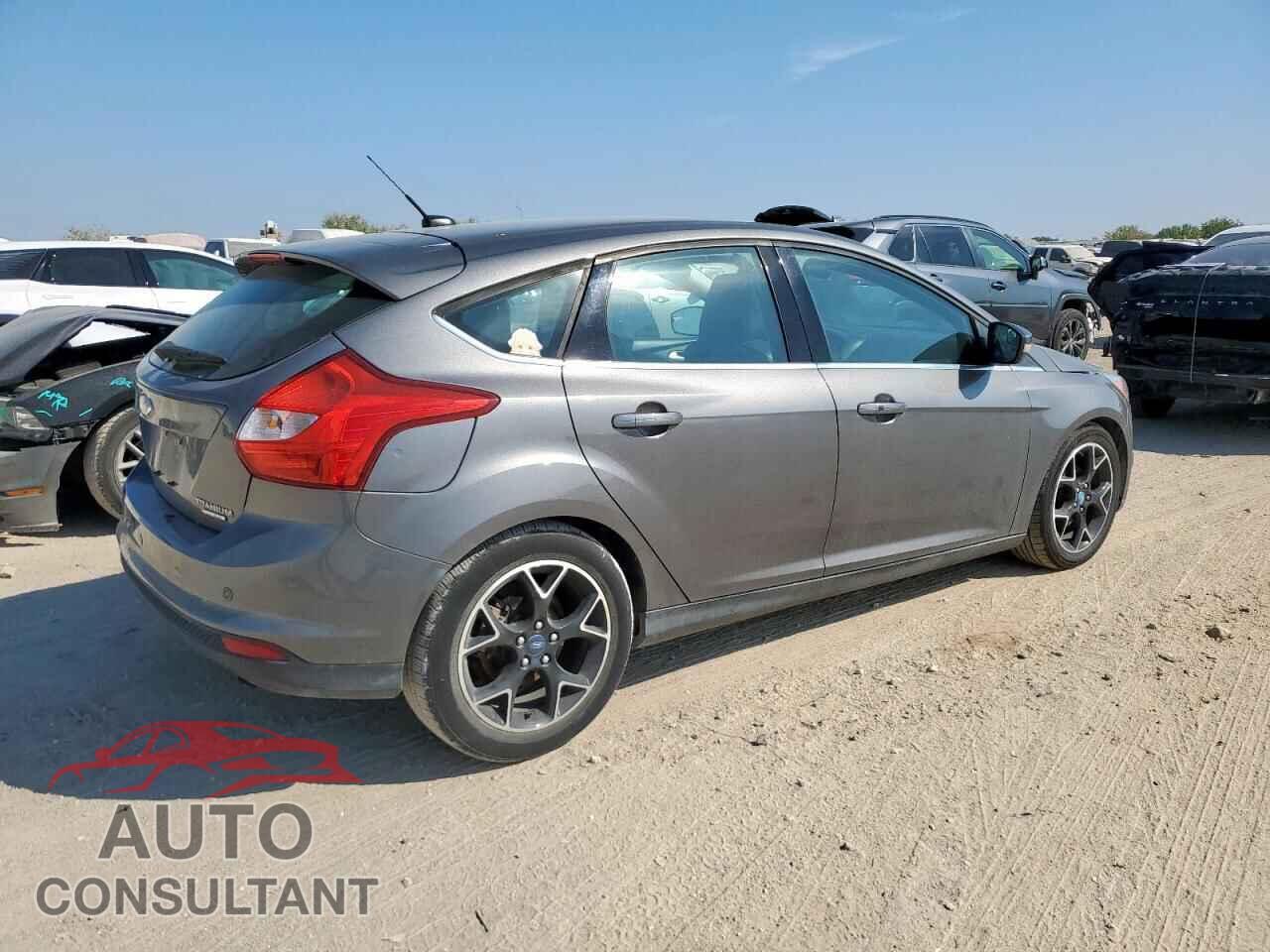 FORD FOCUS 2012 - 1FAHP3N29CL462852