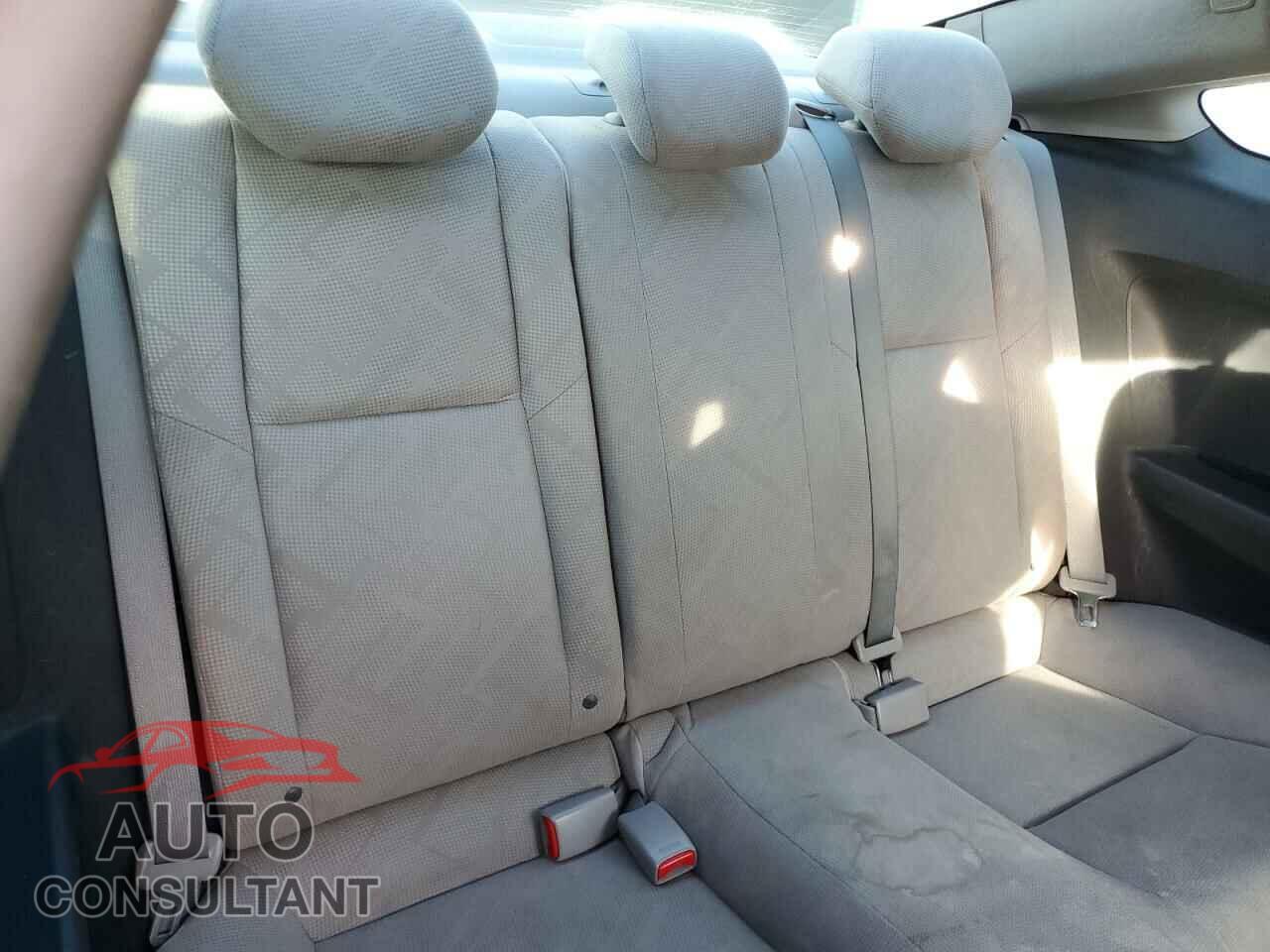 HONDA CIVIC 2012 - 2HGFG3B84CH534355