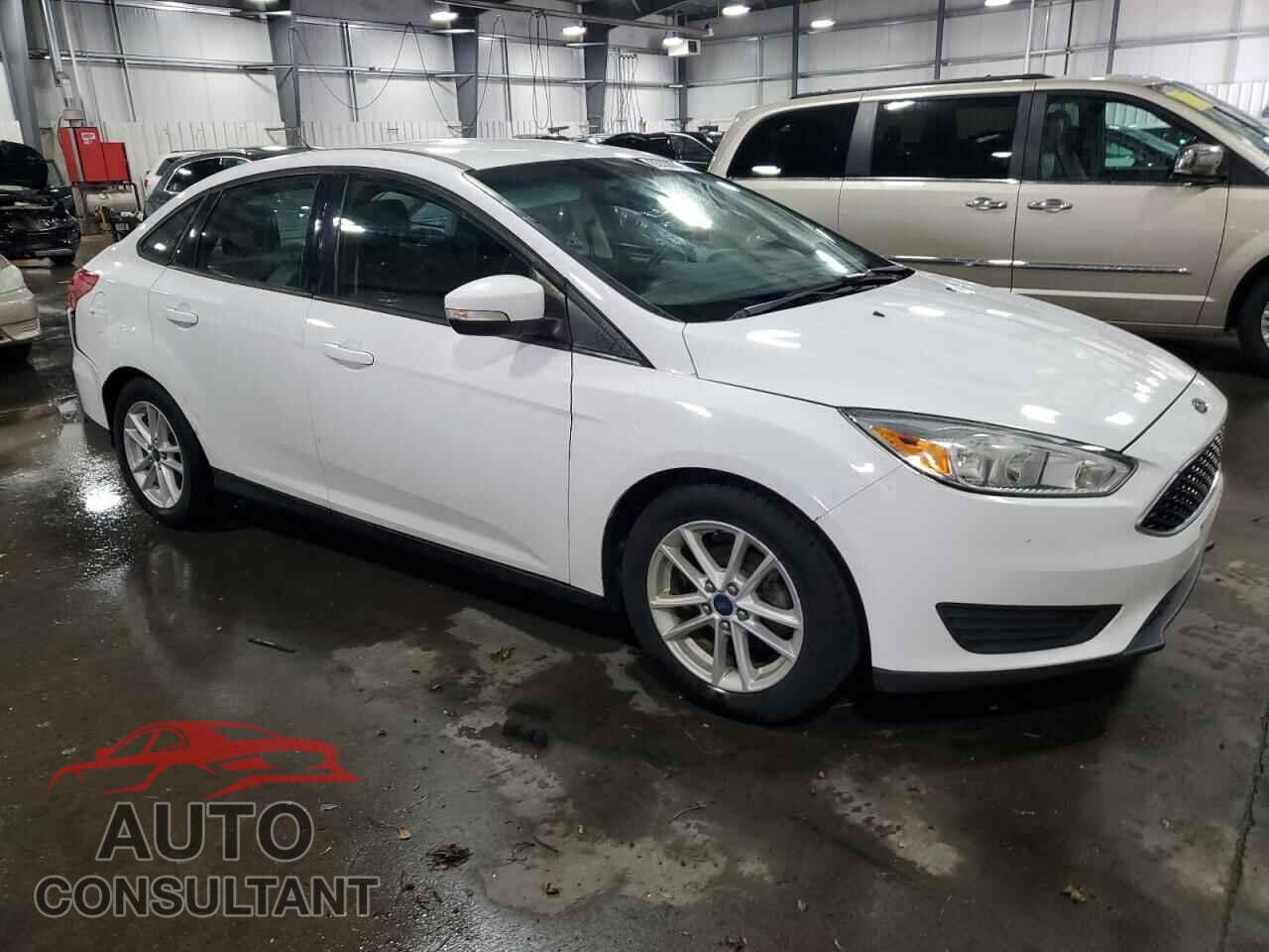 FORD FOCUS 2015 - 1FADP3F21FL249783