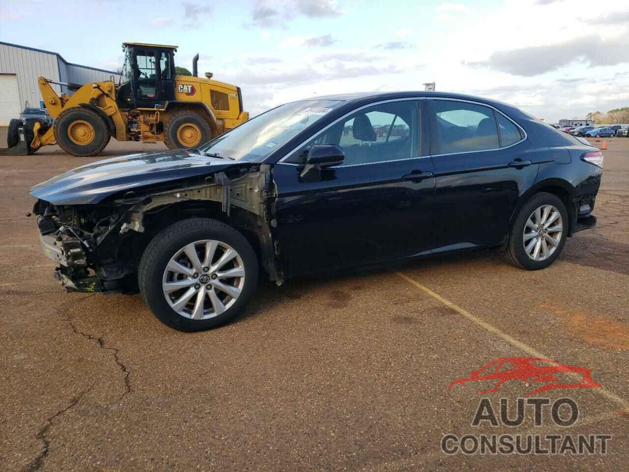 TOYOTA CAMRY 2018 - 4T1B11HKXJU084268