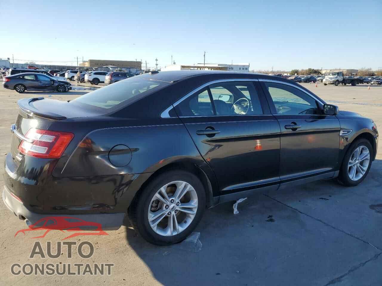 FORD TAURUS 2015 - 1FAHP2E88FG179919