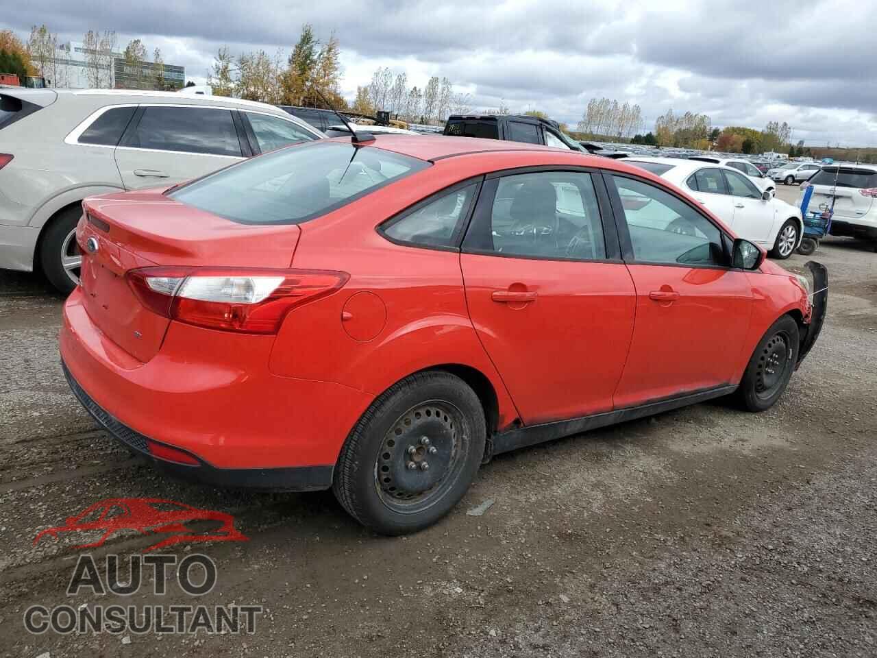 FORD FOCUS 2012 - 1FAHP3F20CL198452