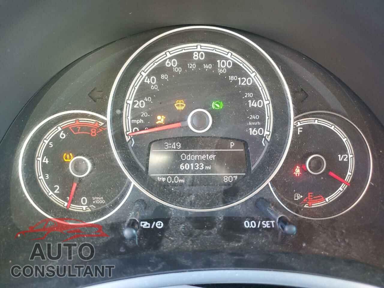 VOLKSWAGEN BEETLE 2017 - 3VW517AT0HM801201