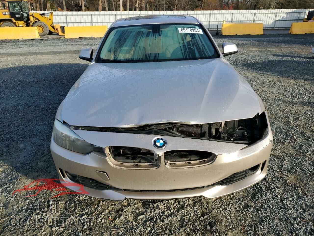 BMW 3 SERIES 2013 - WBA3A5C50DF604209