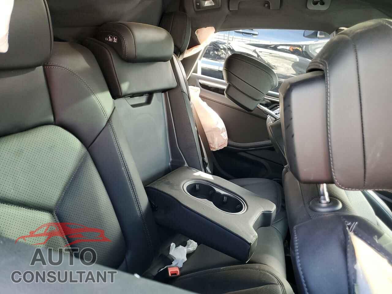 PORSCHE MACAN BASE 2024 - WP1AA2A55RLB16232