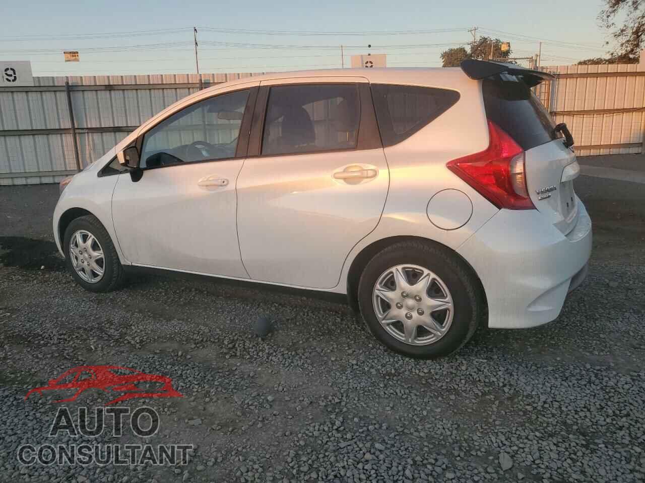 NISSAN VERSA 2015 - 3N1CE2CP3FL352359
