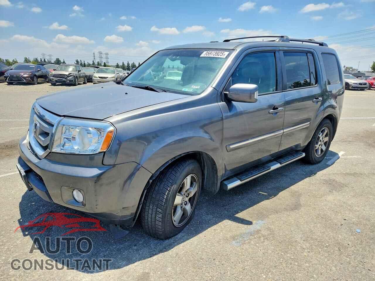 HONDA PILOT 2011 - 5FNYF4H9XBB090886