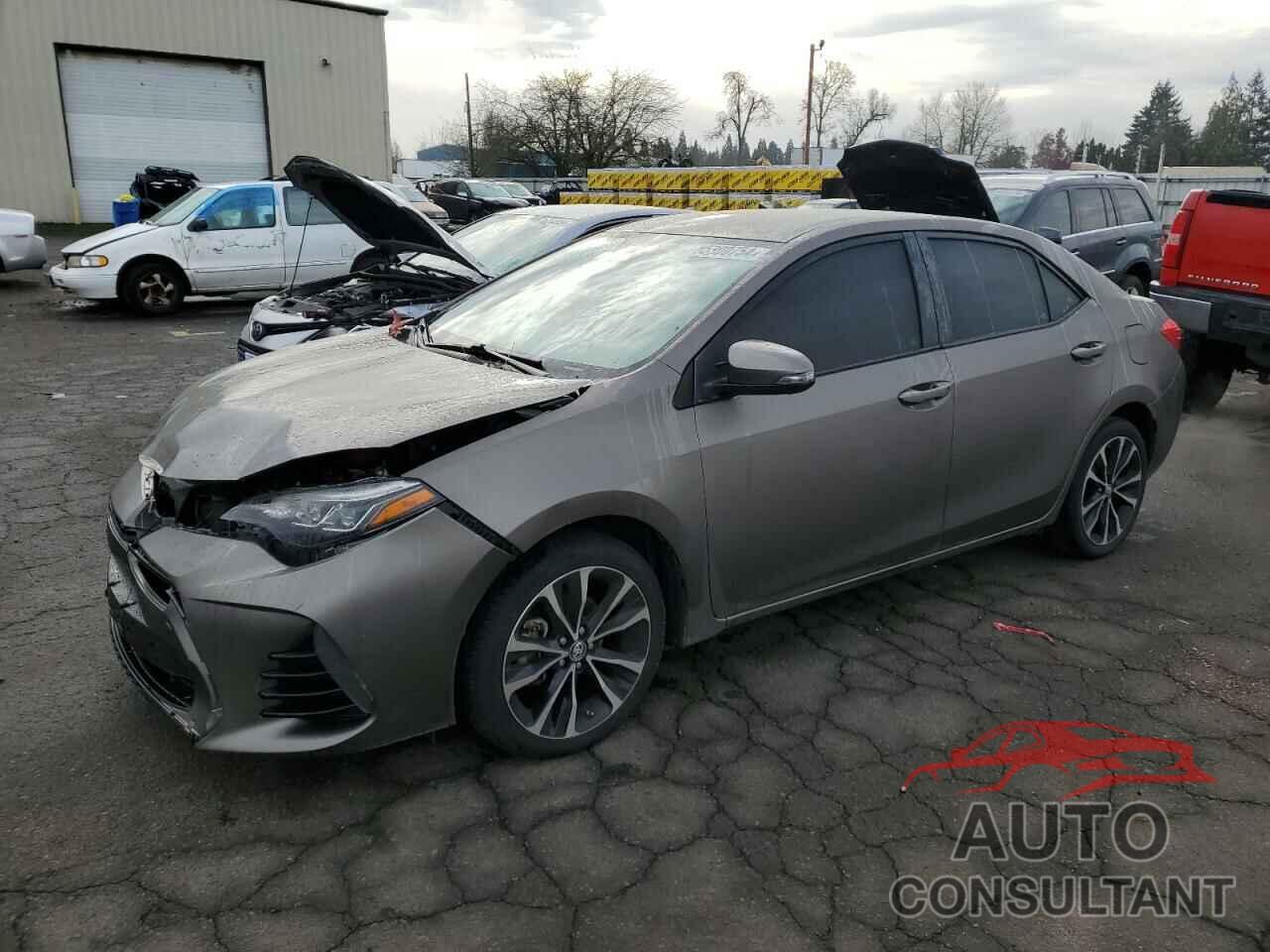 TOYOTA COROLLA 2018 - 2T1BURHE3JC112056