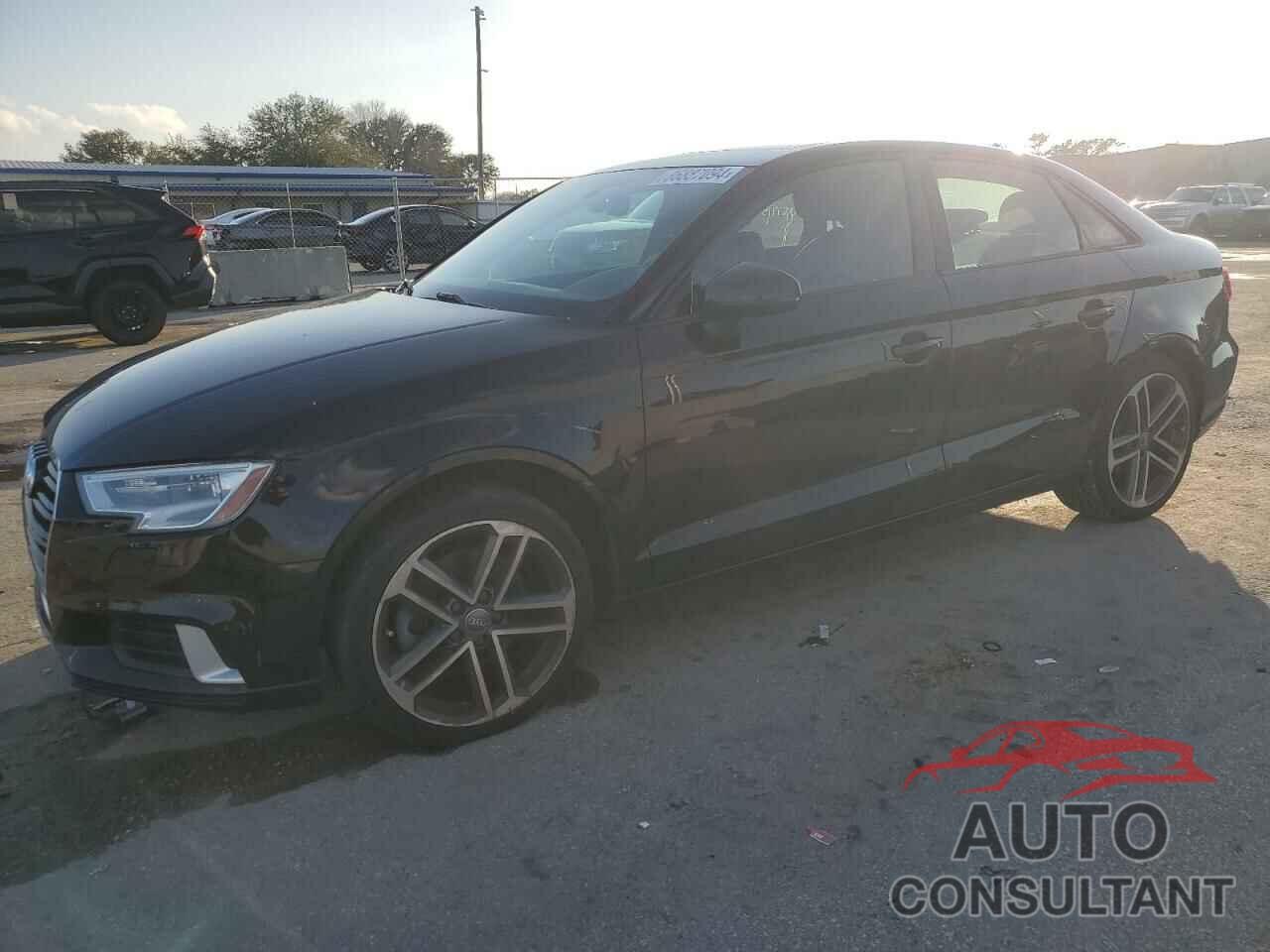 AUDI A3 2018 - WAUAUGFF0J1037877