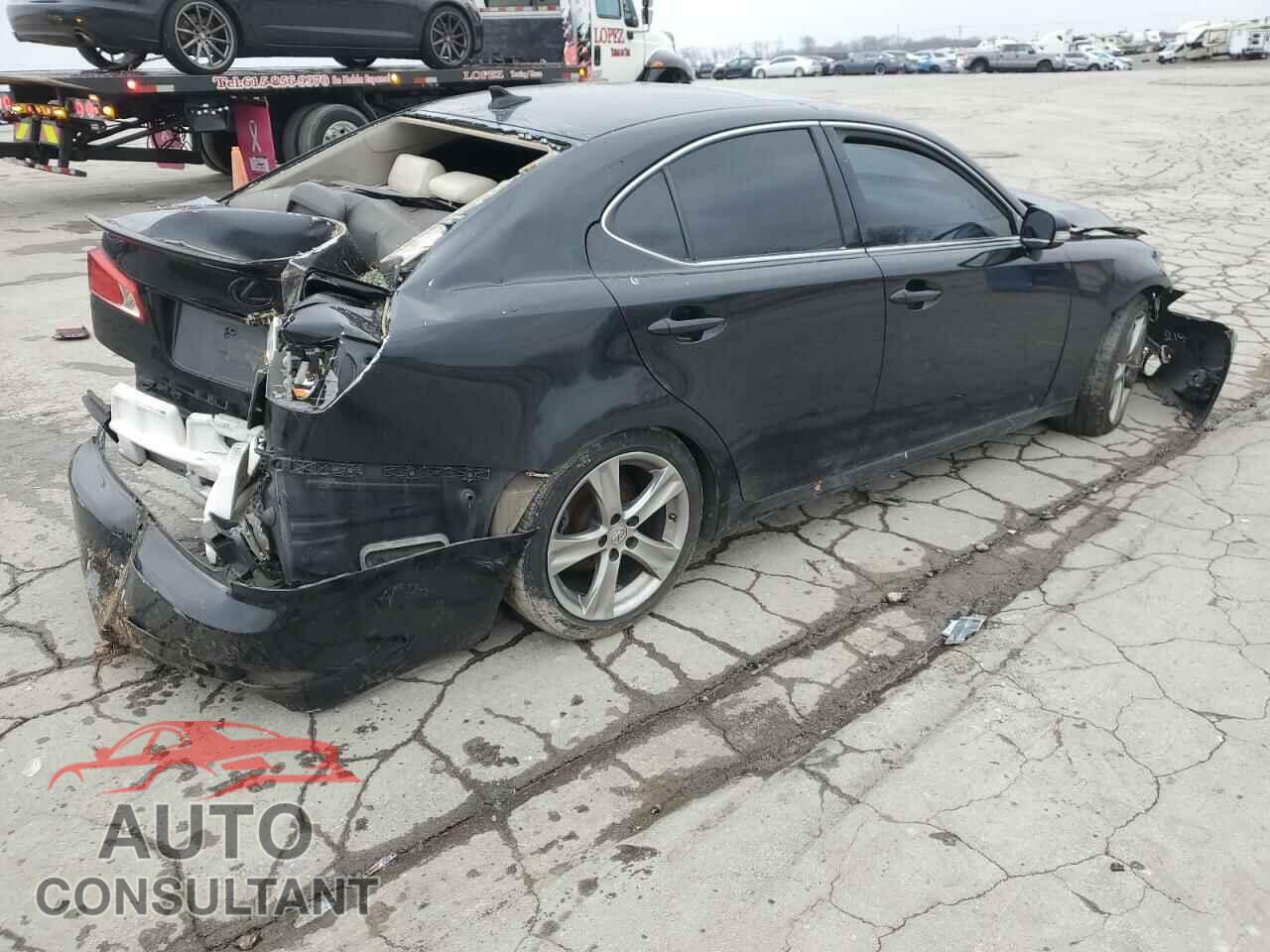 LEXUS IS 2011 - JTHBF5C28B5155532