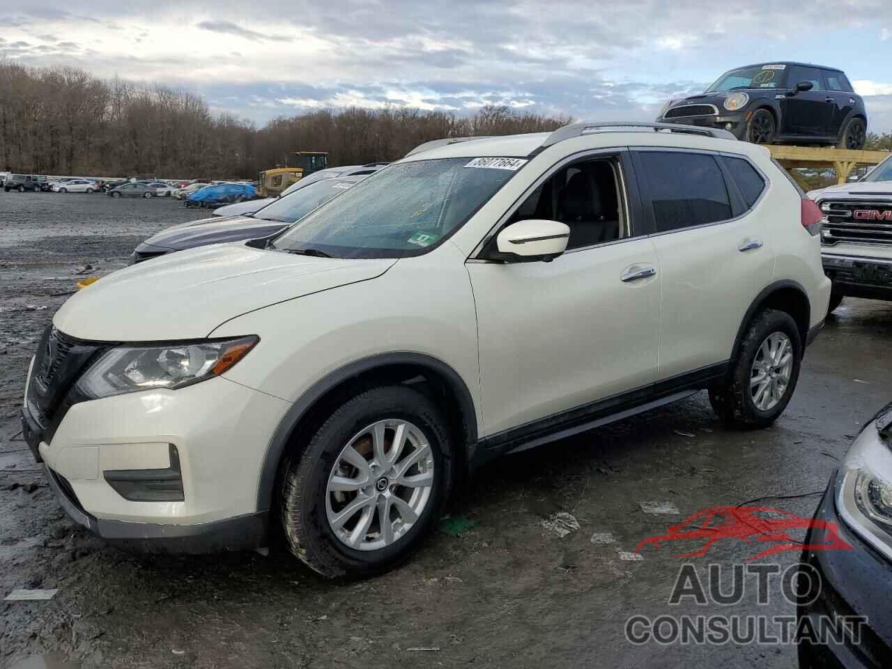 NISSAN ROGUE 2018 - 5N1AT2MV6JC838543