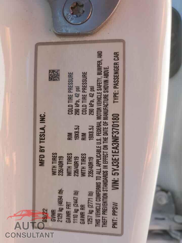 TESLA MODEL 3 2022 - 5YJ3E1EA3NF370180