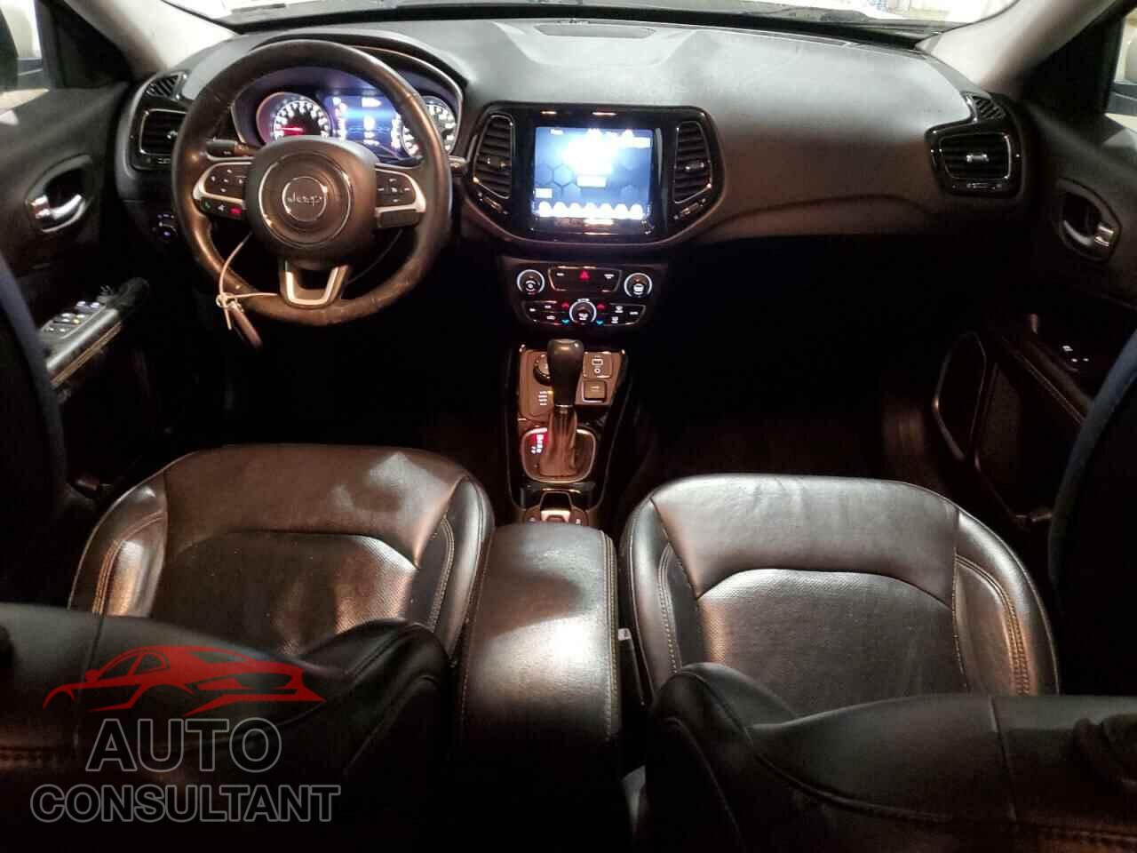 JEEP COMPASS 2018 - 3C4NJDCB4JT484122