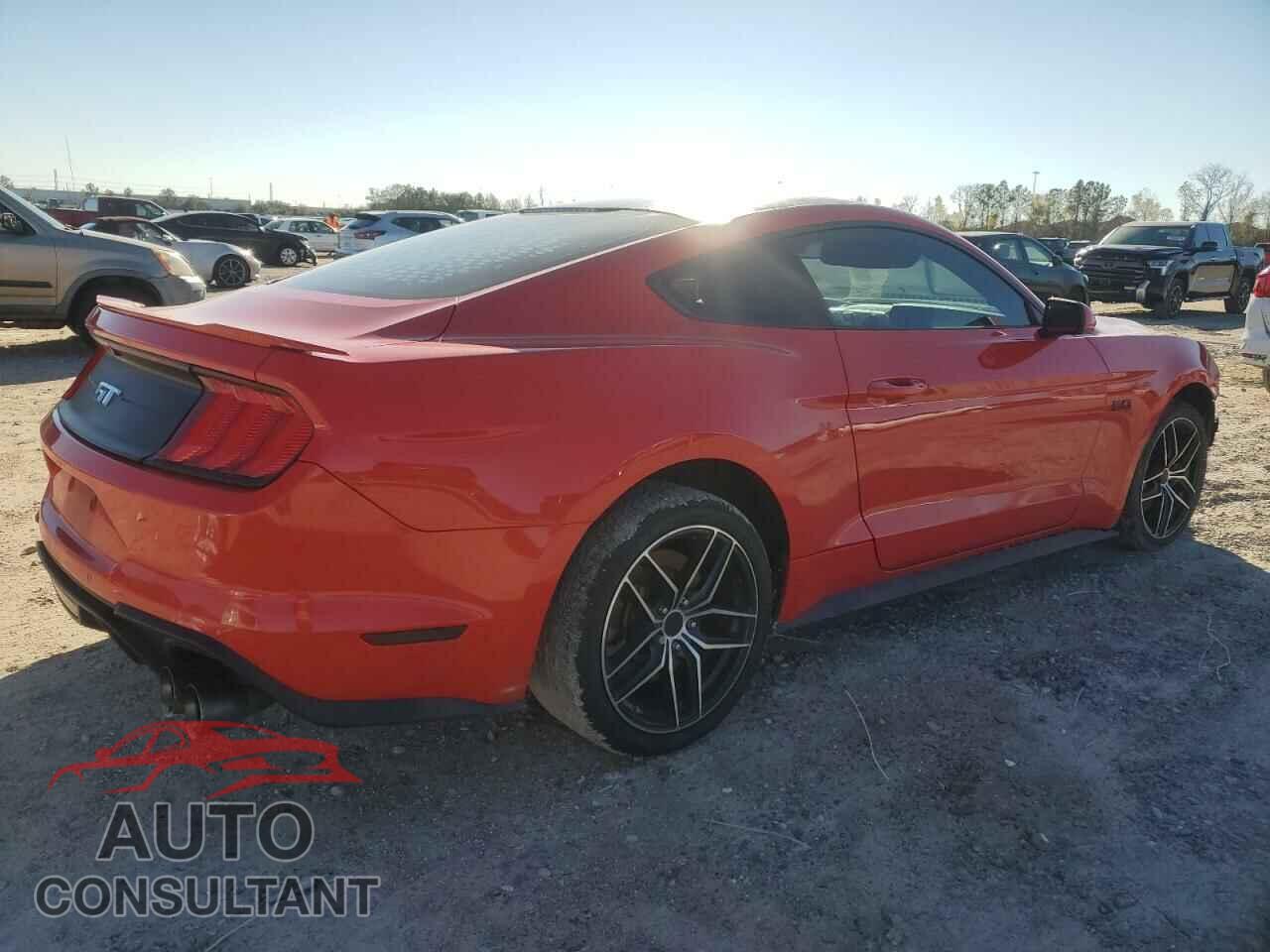 FORD MUSTANG 2018 - 1FA6P8CFXJ5178562