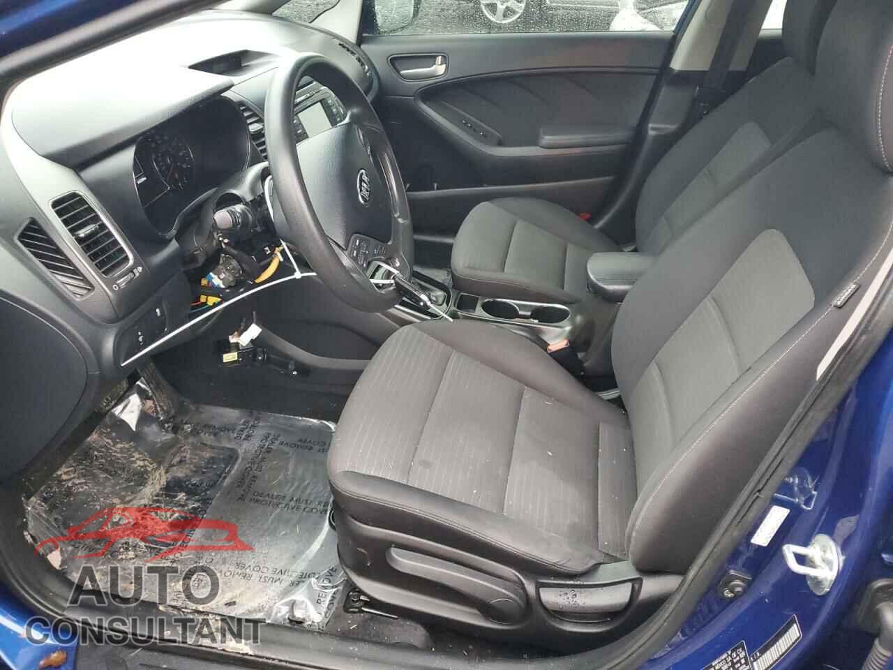 KIA FORTE 2017 - 3KPFL4A77HE009639