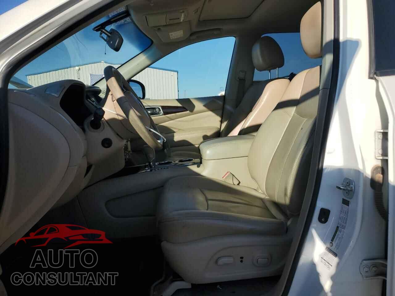 NISSAN PATHFINDER 2015 - 5N1AR2MN7FC669736