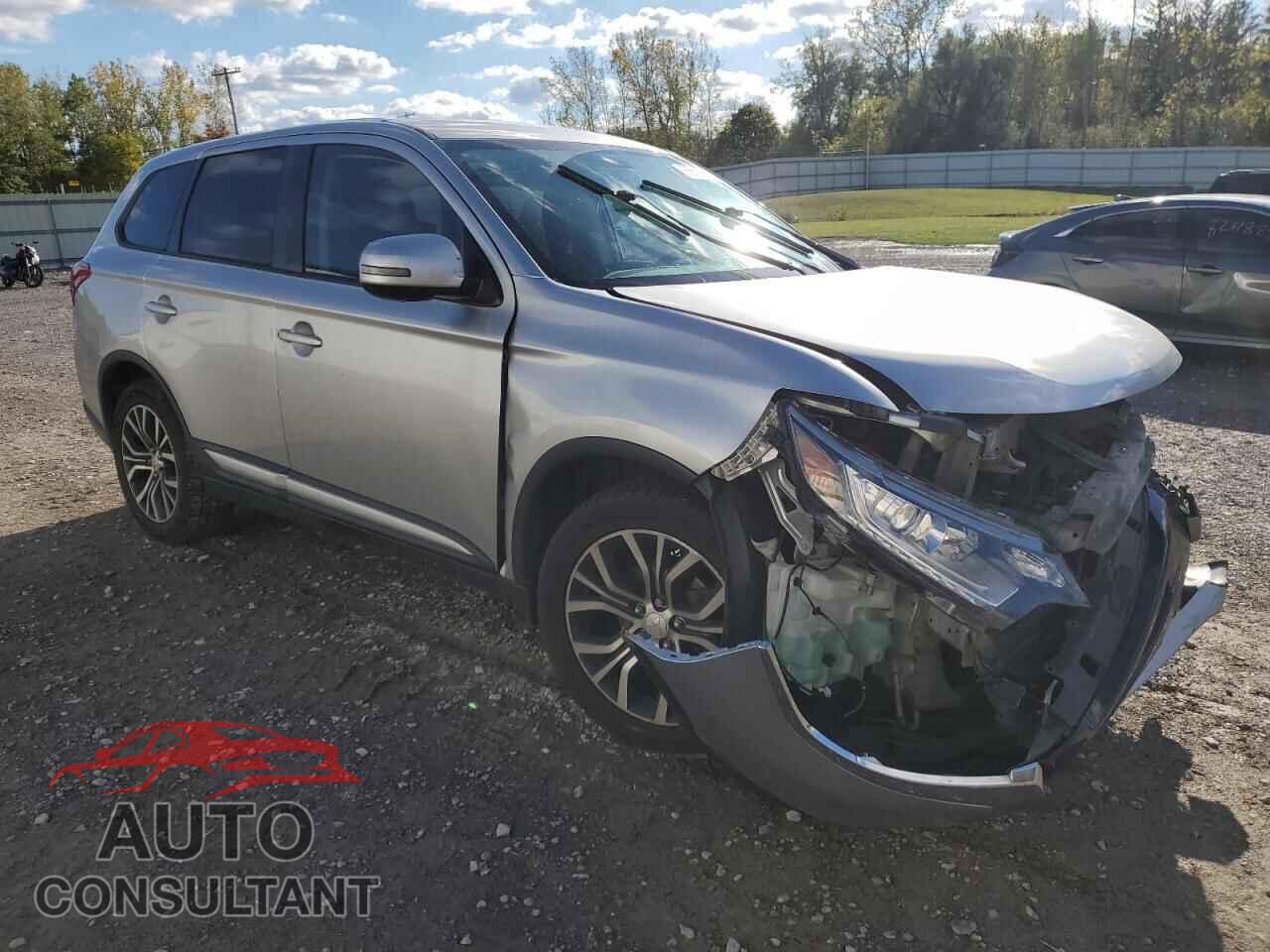 MITSUBISHI OUTLANDER 2018 - JA4AD3A36JZ002572