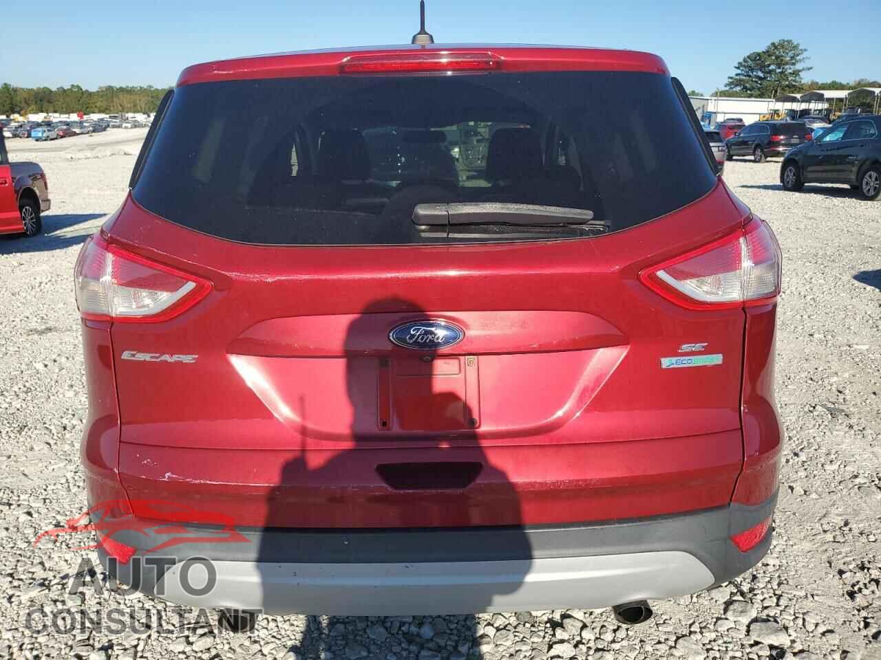 FORD ESCAPE 2014 - 1FMCU0GX7EUB60036