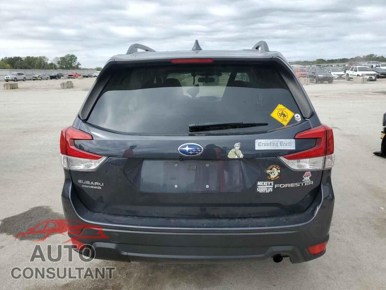 SUBARU FORESTER 2019 - JF2SKAECXKH517372