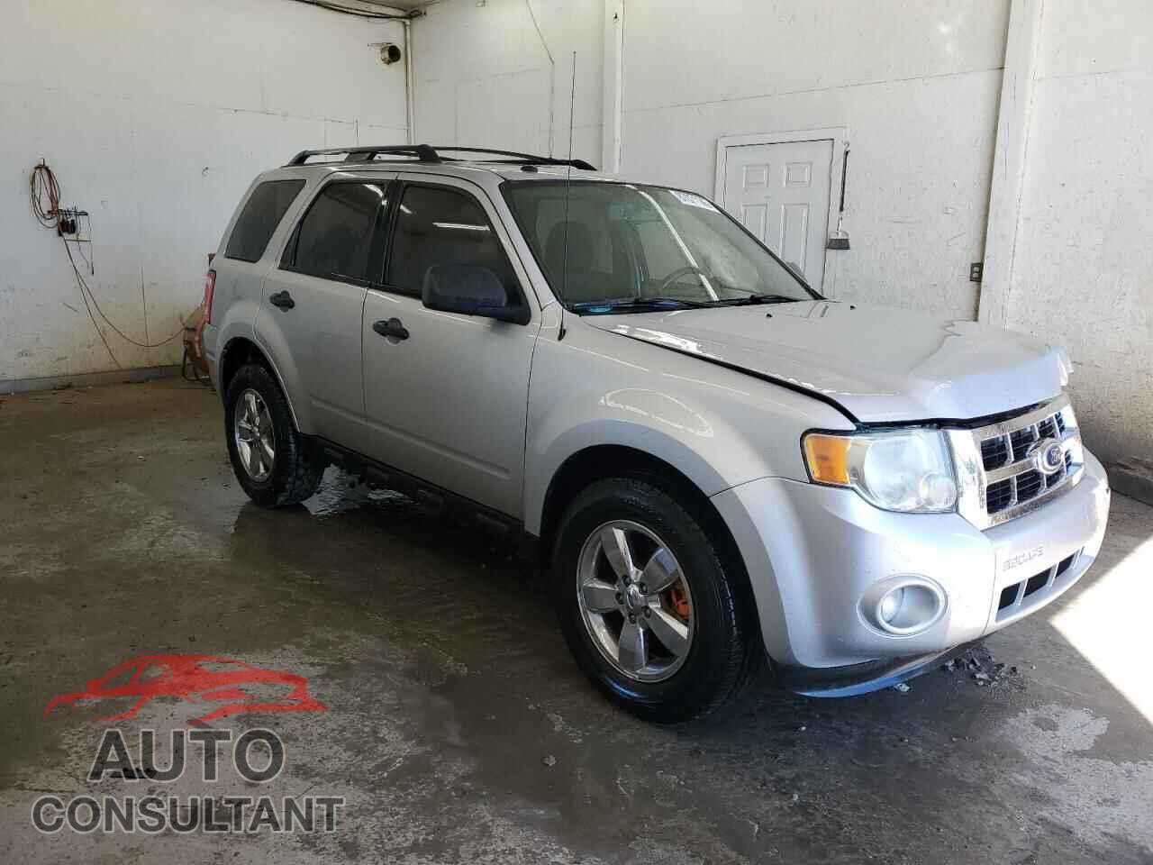 FORD ESCAPE 2010 - 1FMCU0DG3AKC89160