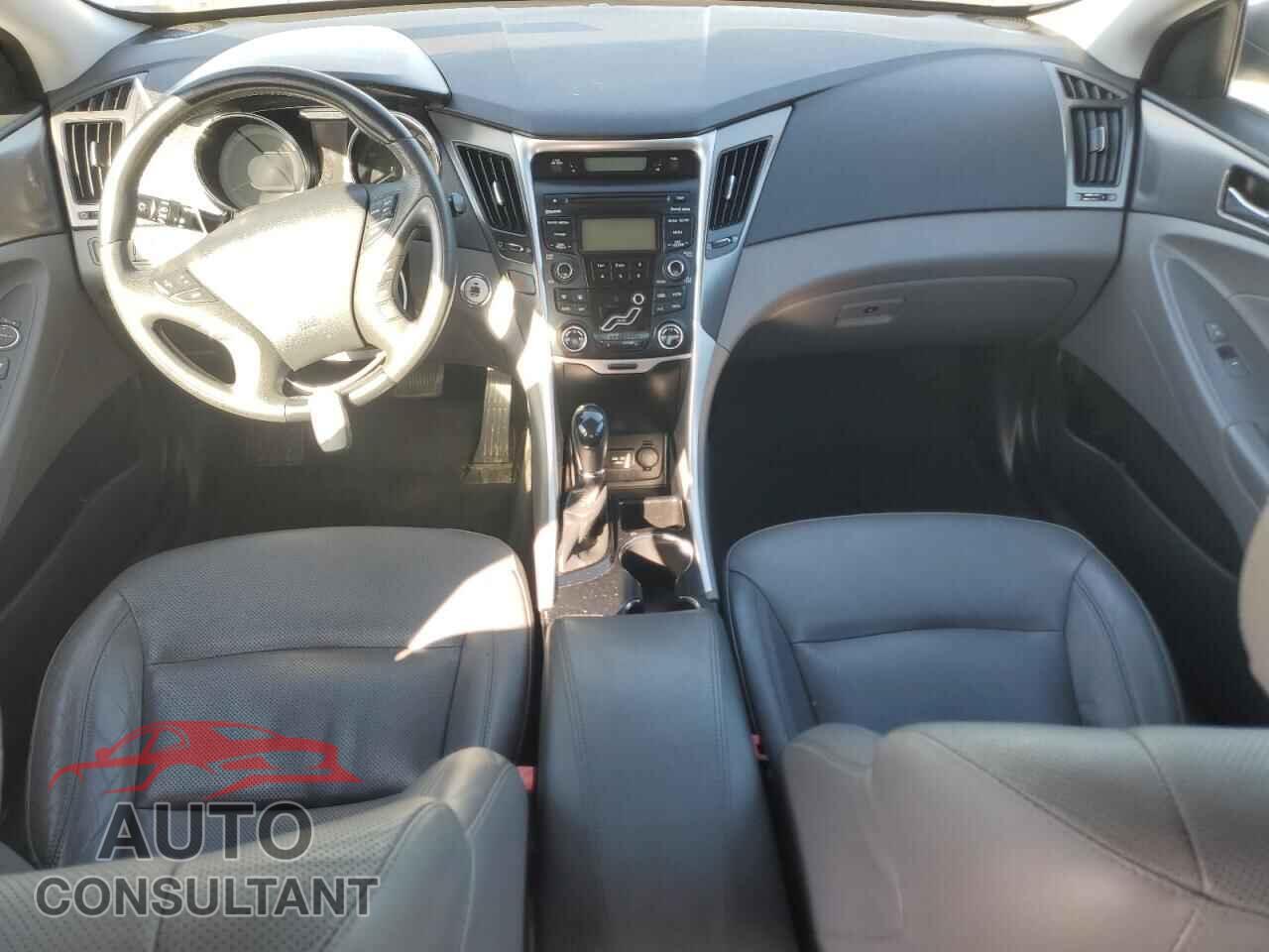 HYUNDAI SONATA 2012 - KMHEC4A4XCA059363