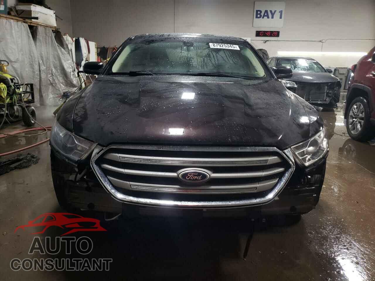 FORD TAURUS 2014 - 1FAHP2D82EG161139