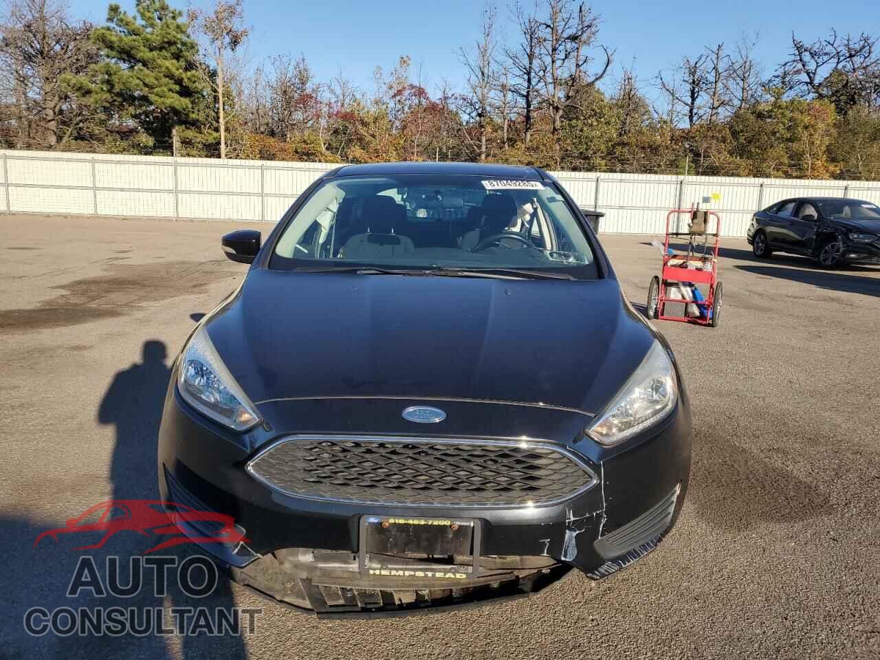 FORD FOCUS 2016 - 1FADP3F28GL240371