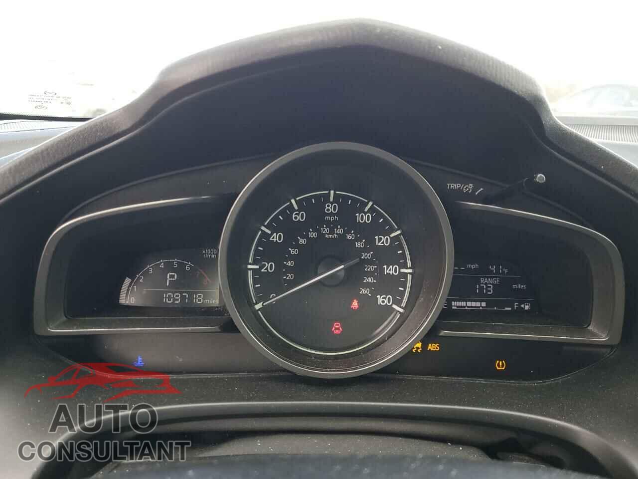 MAZDA 3 2017 - 3MZBN1L70HM118595