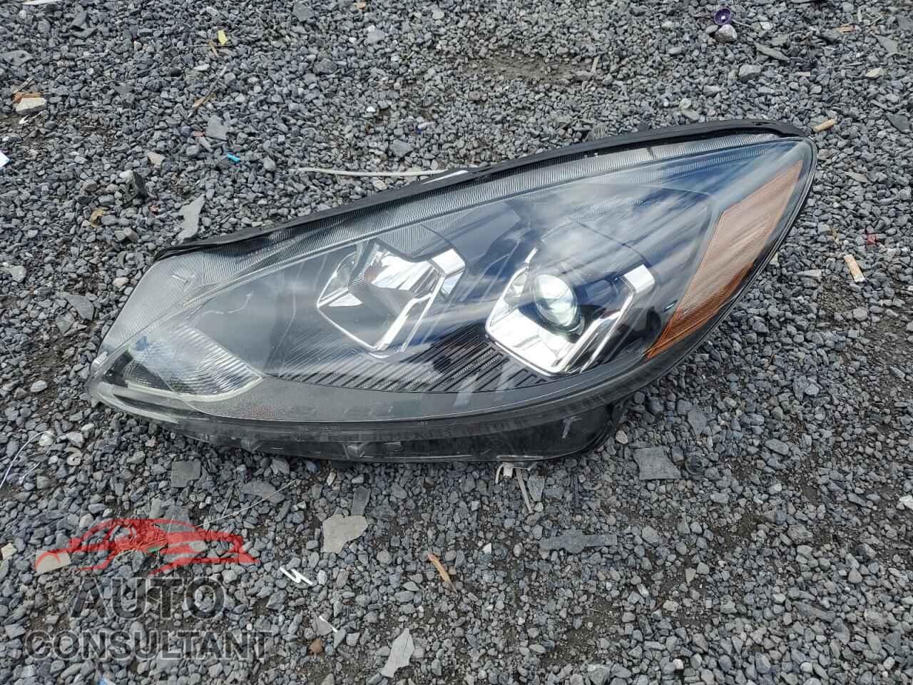 FORD ESCAPE 2020 - 1FMCU9H93LUA27520