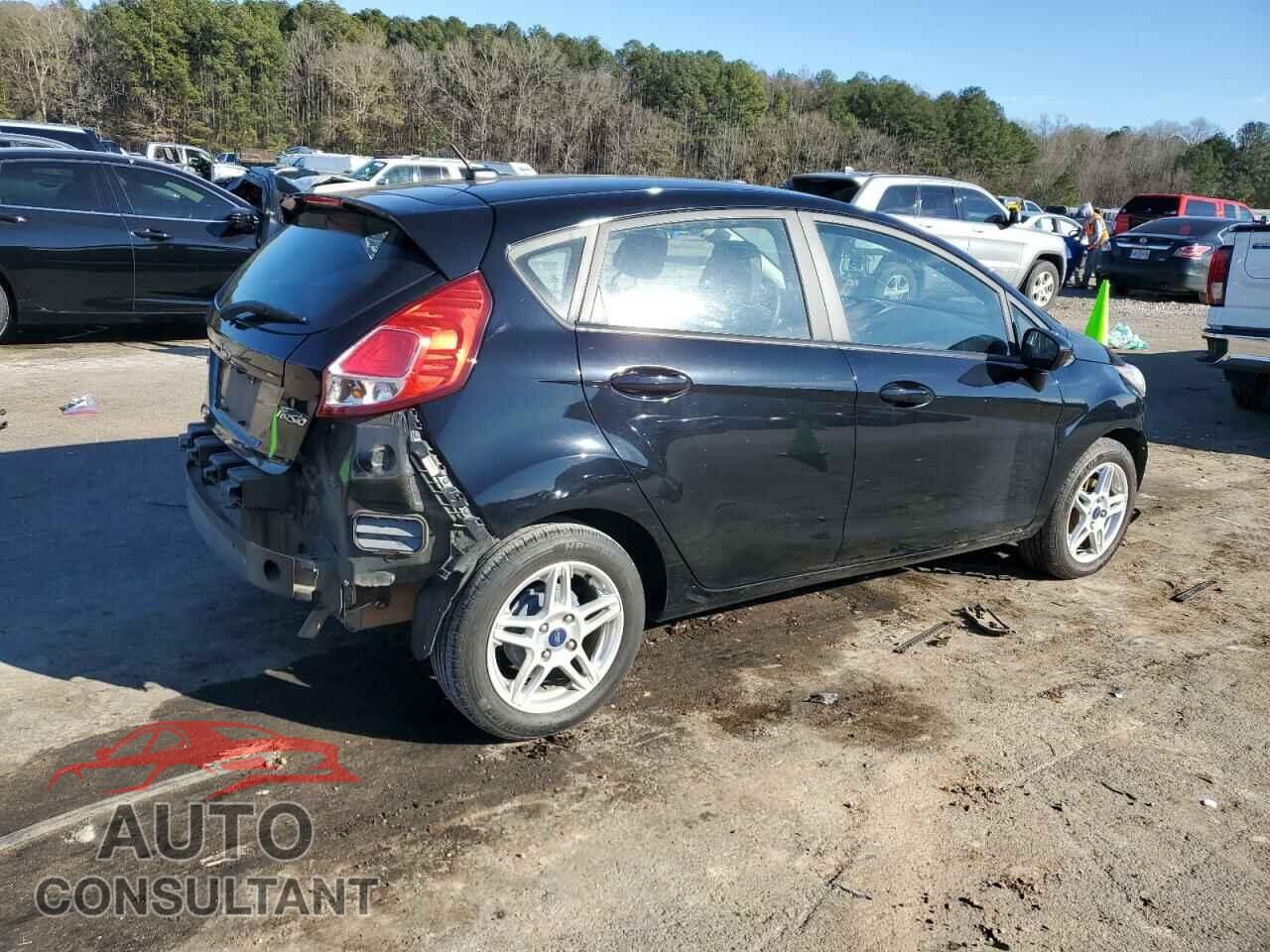 FORD FIESTA 2018 - 3FADP4EJ2JM133773