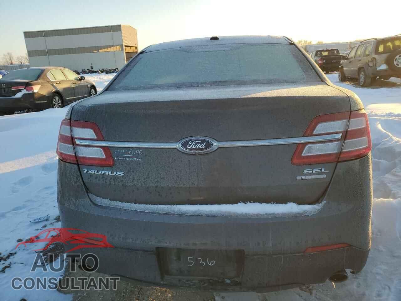 FORD TAURUS 2016 - 1FAHP2E84GG107536