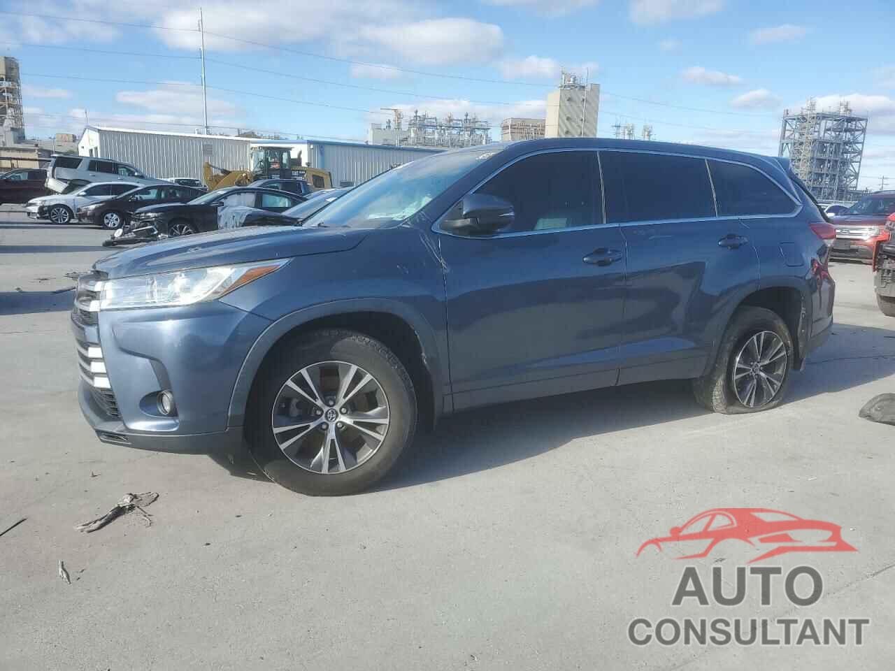 TOYOTA HIGHLANDER 2018 - 5TDBZRFHXJS800917