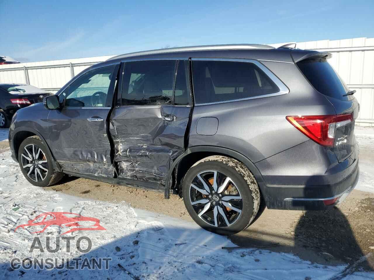 HONDA PILOT 2022 - 5FNYF6H04NB044391