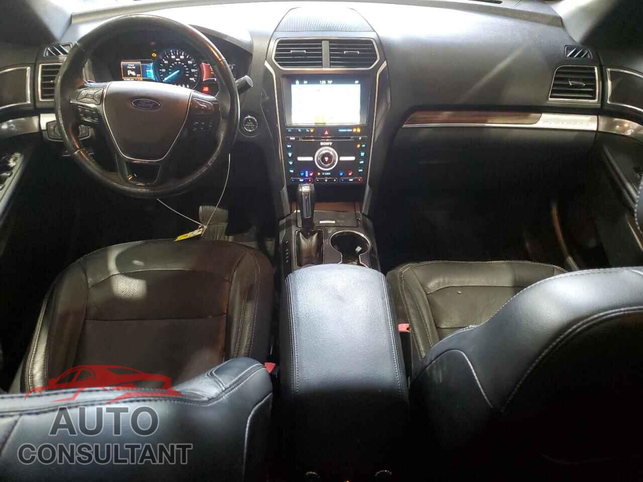 FORD EXPLORER 2017 - 1FM5K8FH3HGC84847