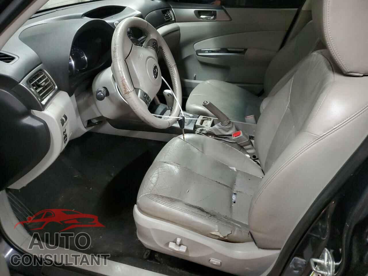 SUBARU FORESTER 2011 - JF2SHBEC1BH745930