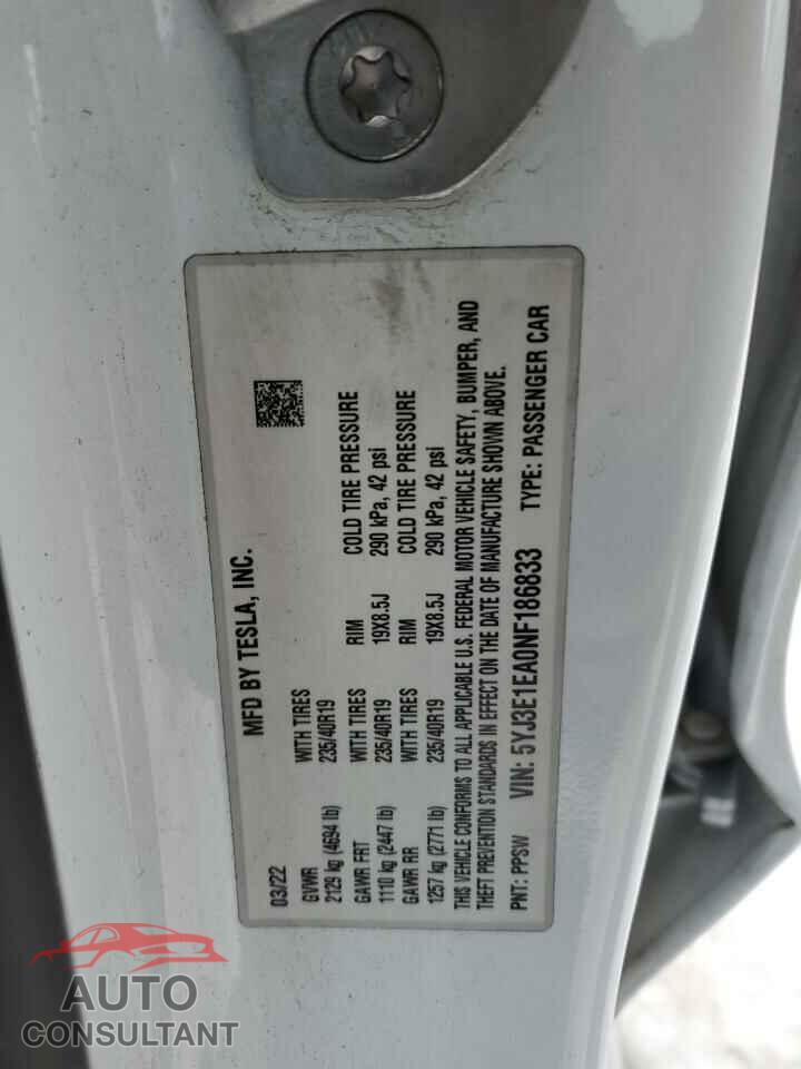 TESLA MODEL 3 2022 - 5YJ3E1EA0NF186833