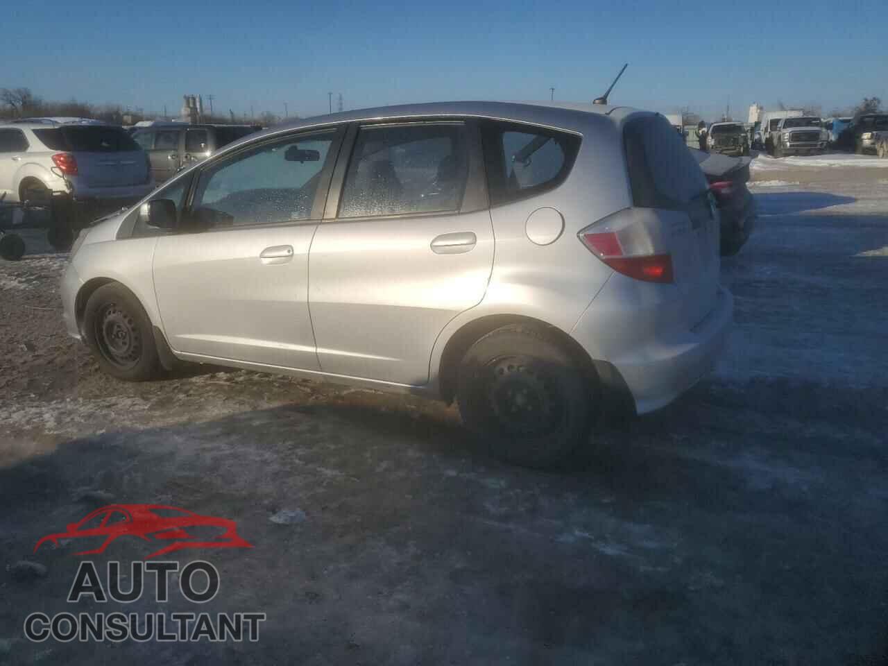 HONDA FIT 2013 - JHMGE8H33DC076943