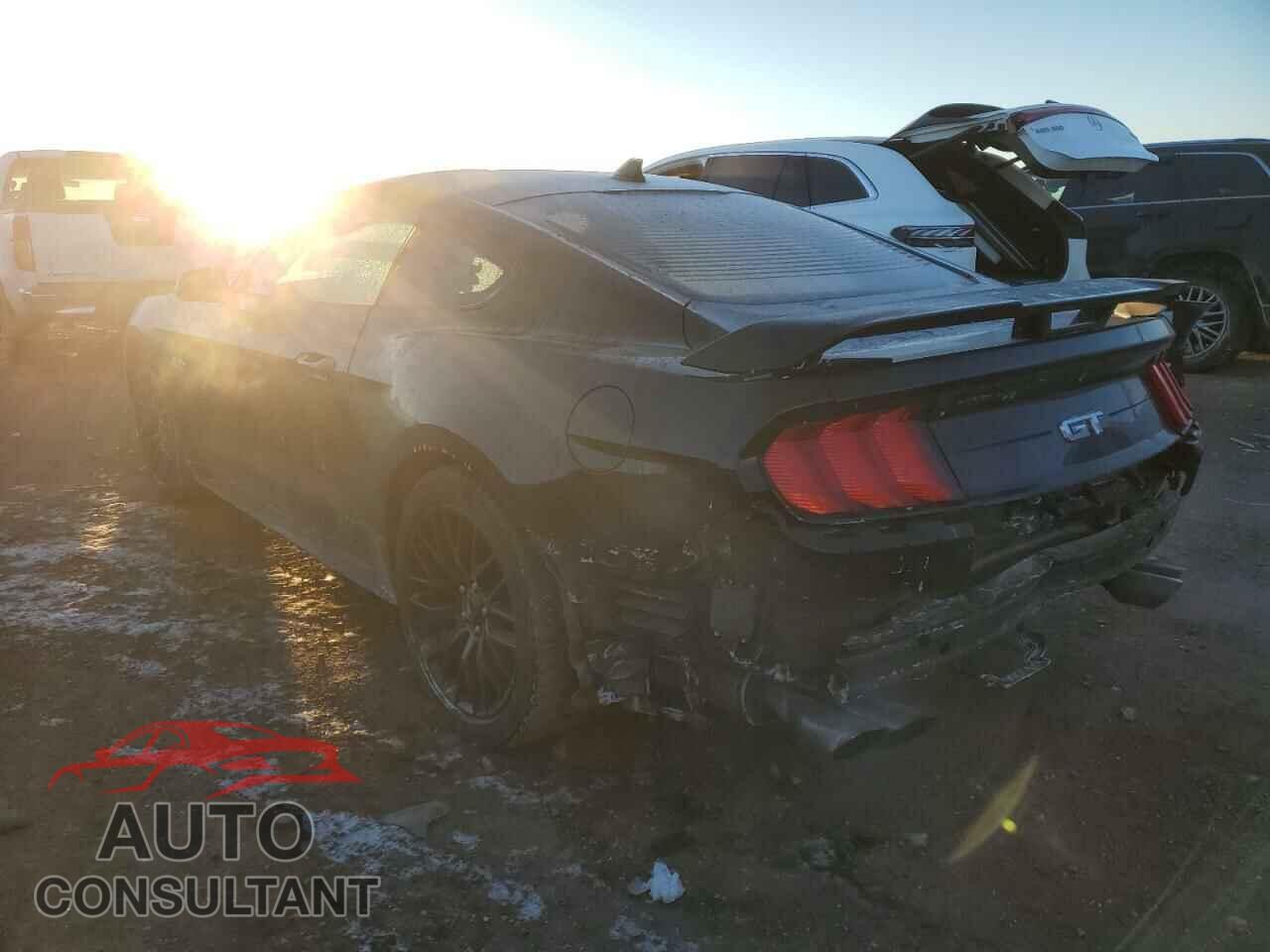 FORD MUSTANG 2021 - 1FA6P8CF8M5120339