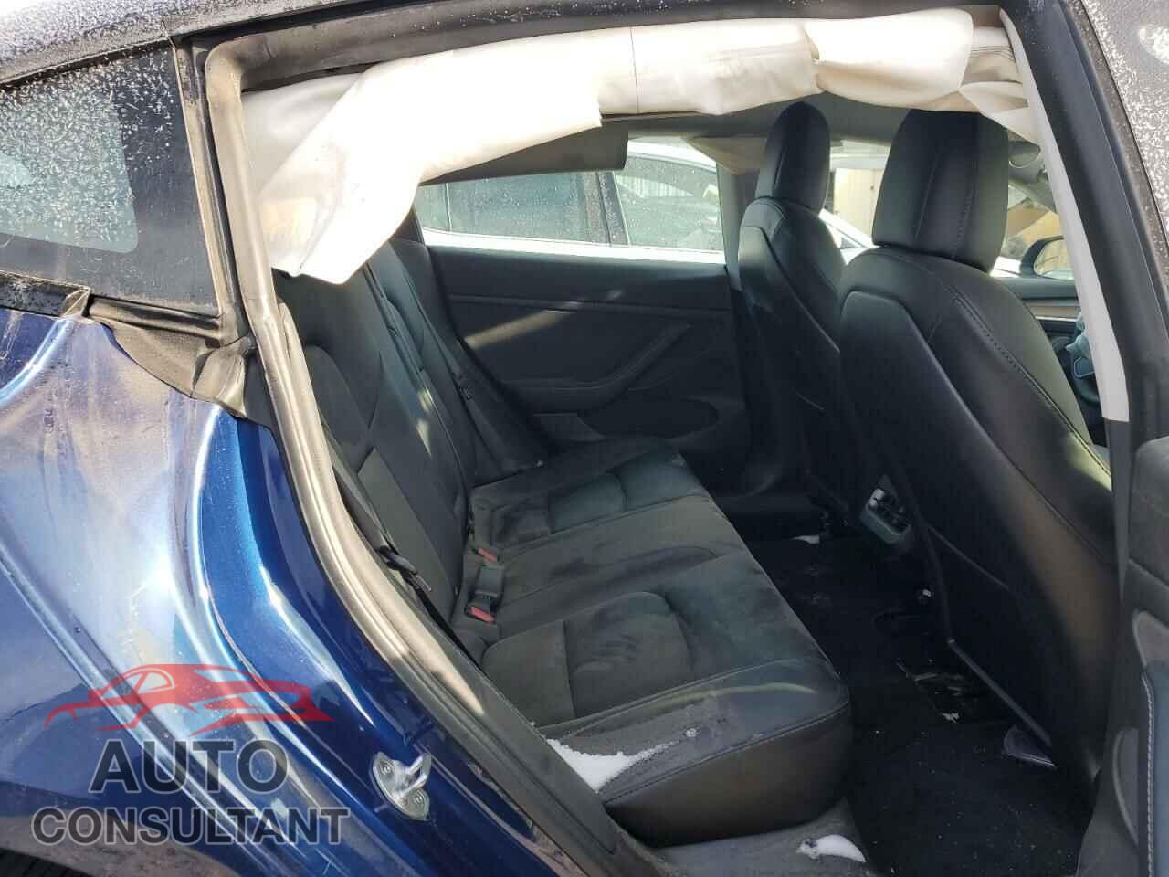 TESLA MODEL 3 2022 - 5YJ3E1EB0NF103121
