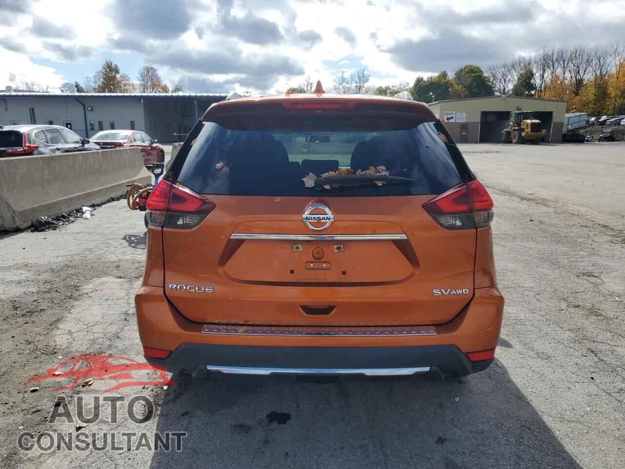 NISSAN ROGUE 2017 - 5N1AT2MVXHC739315