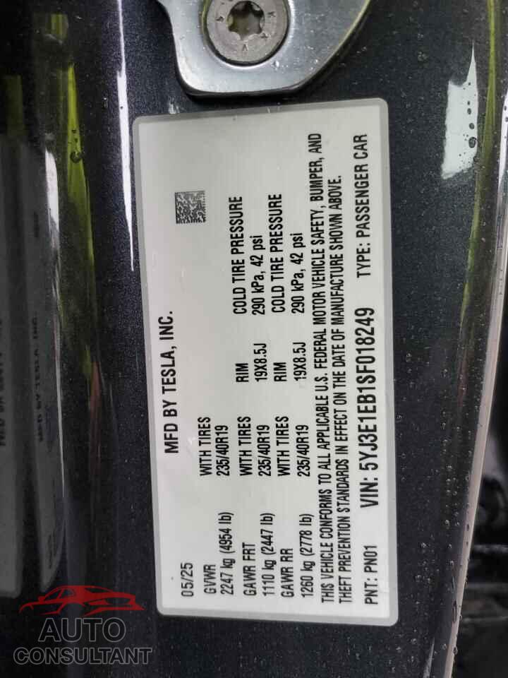TESLA MODEL 3 2025 - 5YJ3E1EB1SF018249