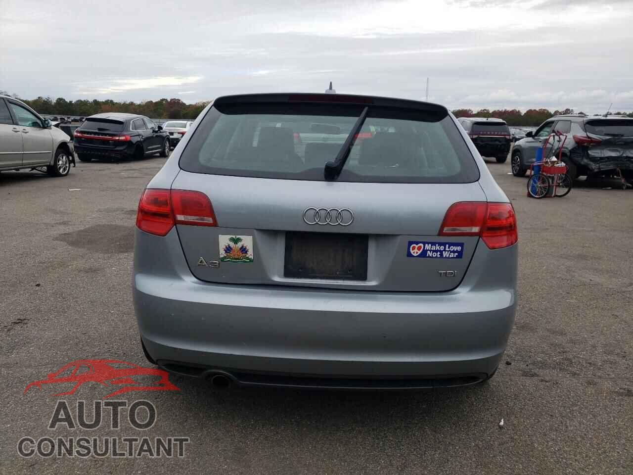 AUDI A3 2011 - WAUKJAFMXBA012267