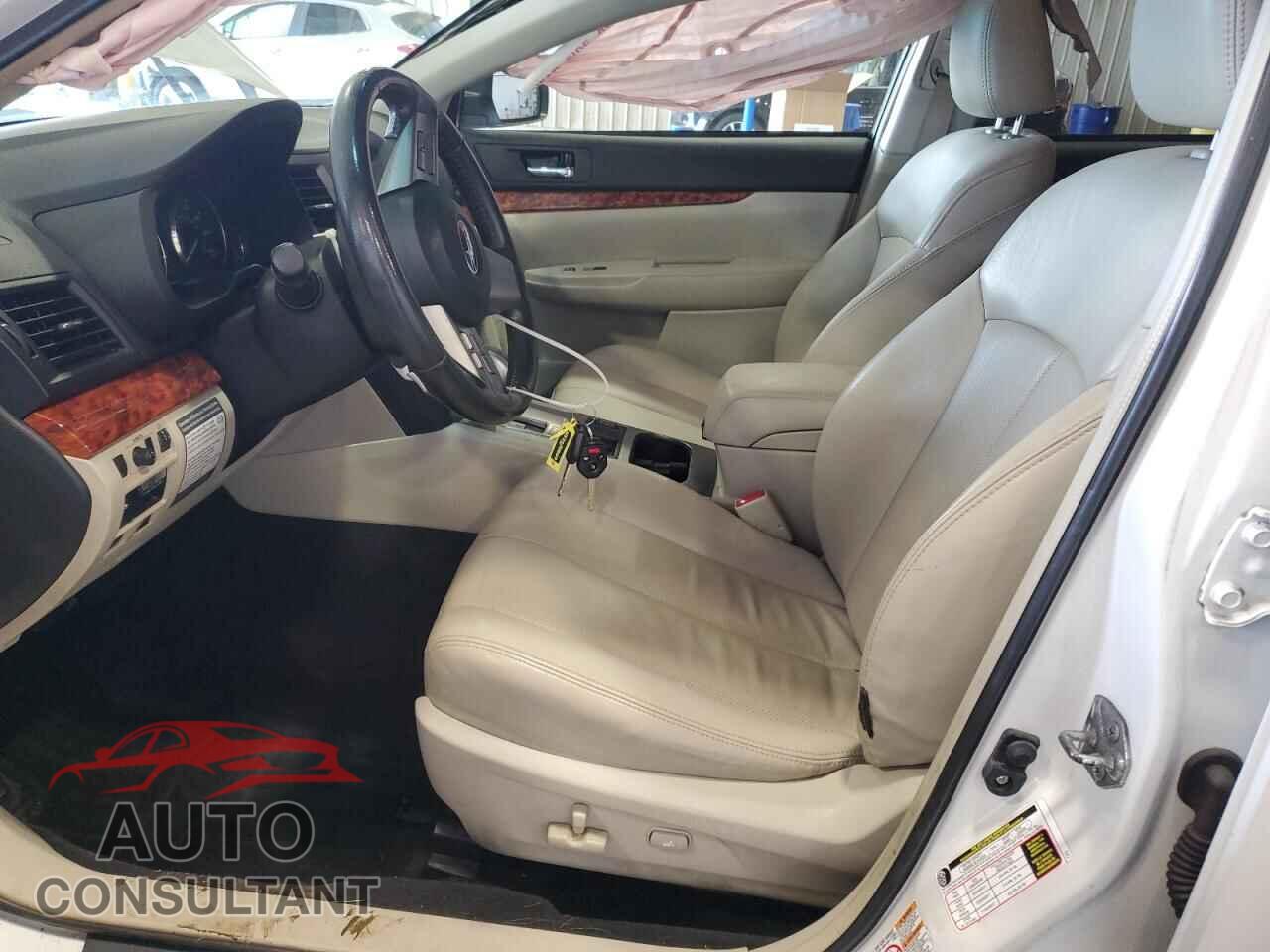 SUBARU OUTBACK 2011 - 4S4BRDKC3B2359925