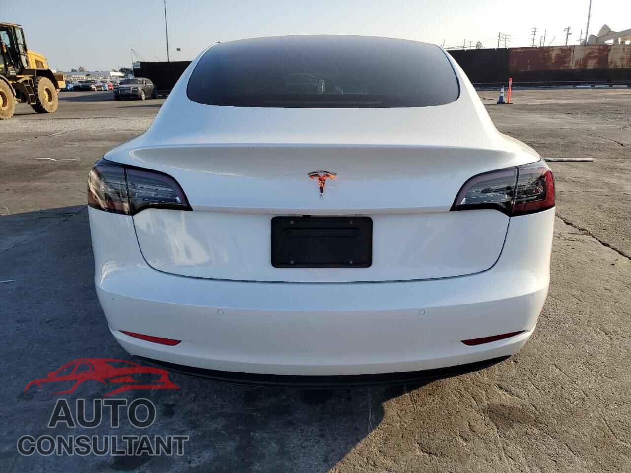 TESLA MODEL 3 2022 - 5YJ3E1EA6NF376264