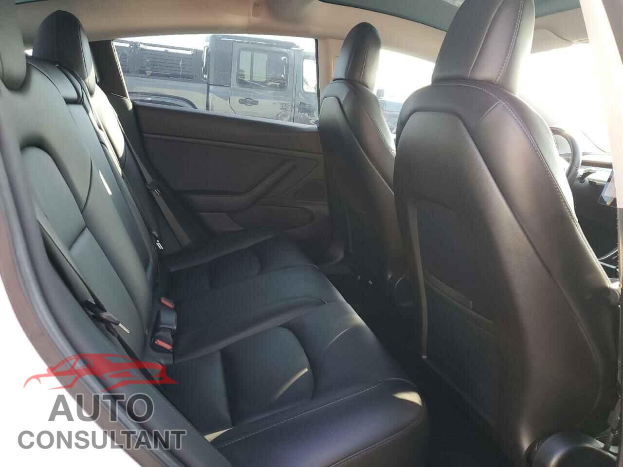 TESLA MODEL 3 2019 - 5YJ3E1EA7KF311855