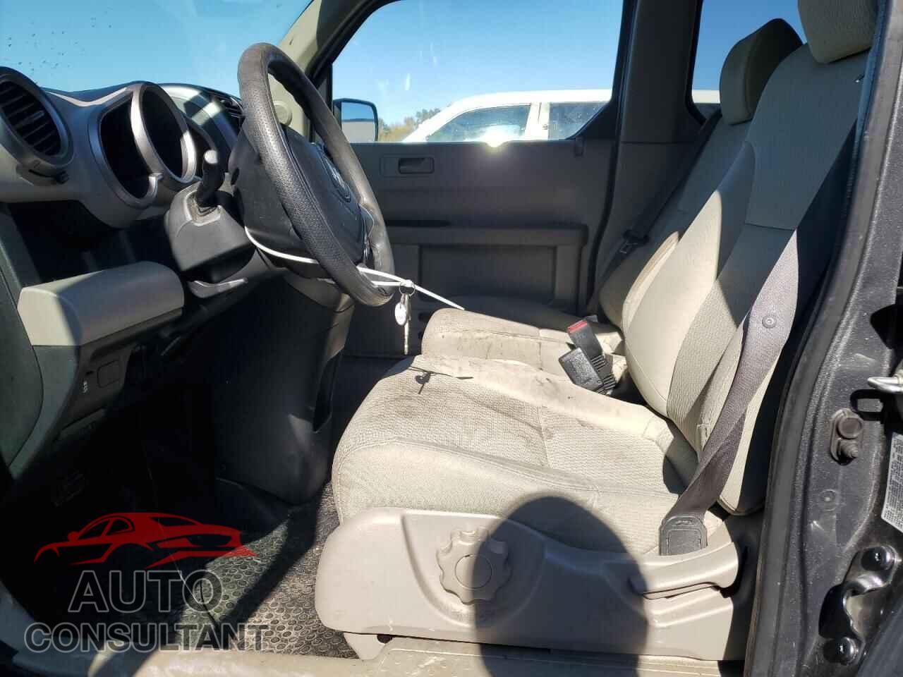 HONDA ELEMENT 2011 - 5J6YH1H33BL002806
